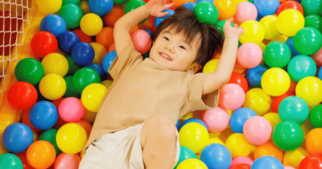 ボールプールで遊ぶ魅力