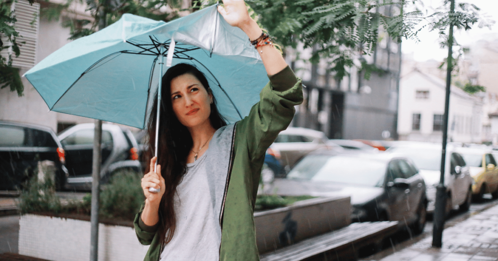 どこまで降ったら自転車を諦める？判断の目安